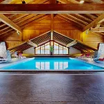 & 4 P, Avec Piscine *