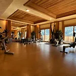 & 4 P, Avec Piscine 아파트