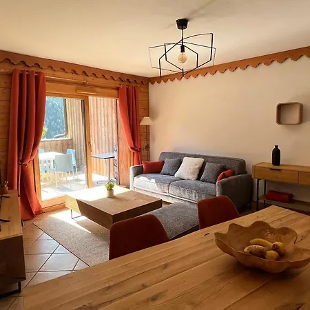 & 4 P, Avec Piscine La Plagne